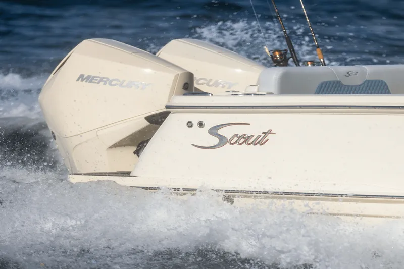 Slide: The Image of Scout 260 LXF 2027 - 18