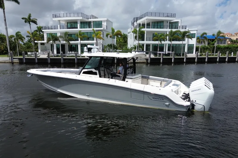Slide: The Image of Boston Whaler 380 Outrage 2027 - 5