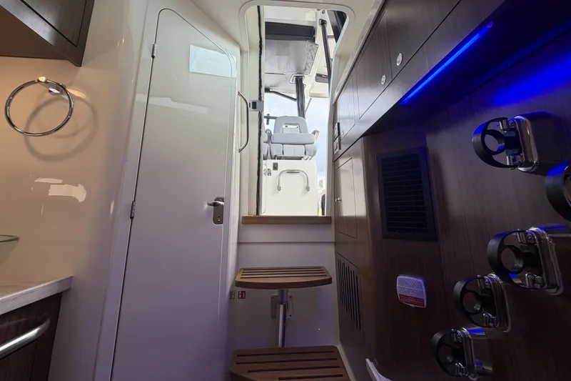 Slide: The Image of Boston Whaler 380 Outrage 2027 - 41