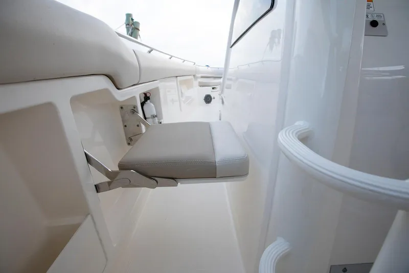 Slide: The Image of Boston Whaler 380 Outrage 2027 - 19