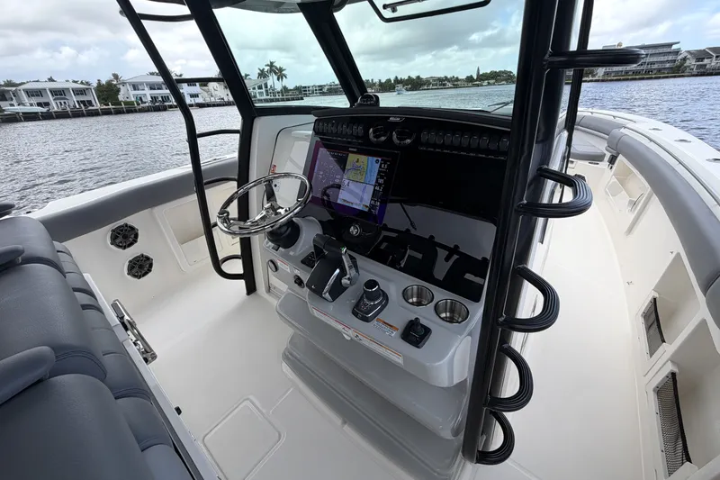 Slide: The Image of Boston Whaler 380 Outrage 2027 - 31