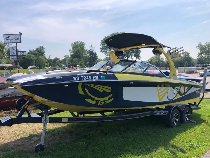 Slide: The Image of Tige RZ4 2012 - 2