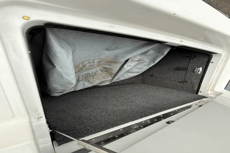 Slide: The Image of Tige RZ4 2012 - 41