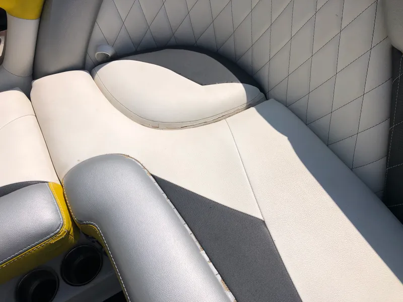 Slide: The Image of Tige RZ4 2012 - 59