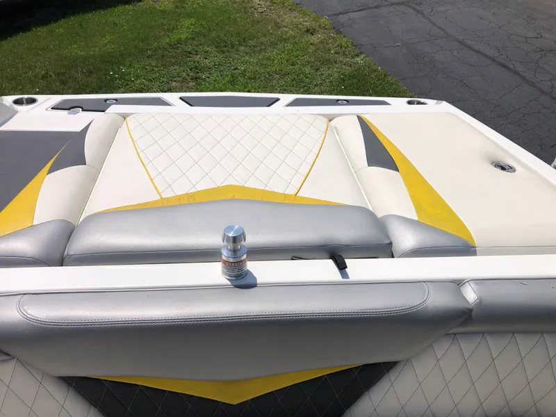 Slide: The Image of Tige RZ4 2012 - 62