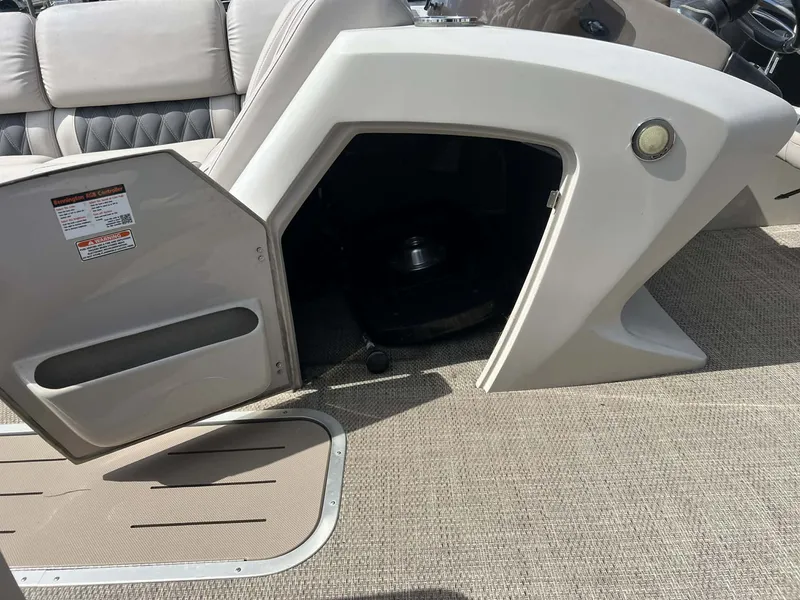 Slide: The Image of Bennington QX 2018 - 13