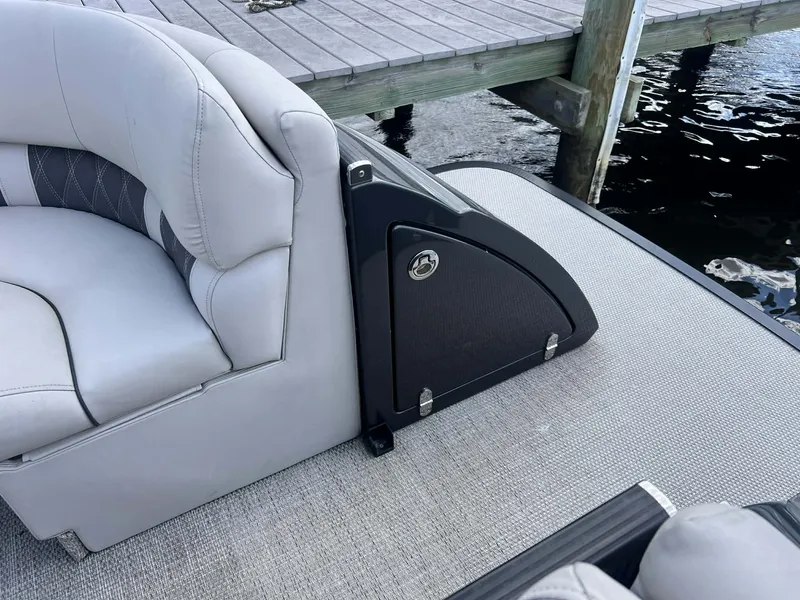 Slide: The Image of Bennington QX 2018 - 12