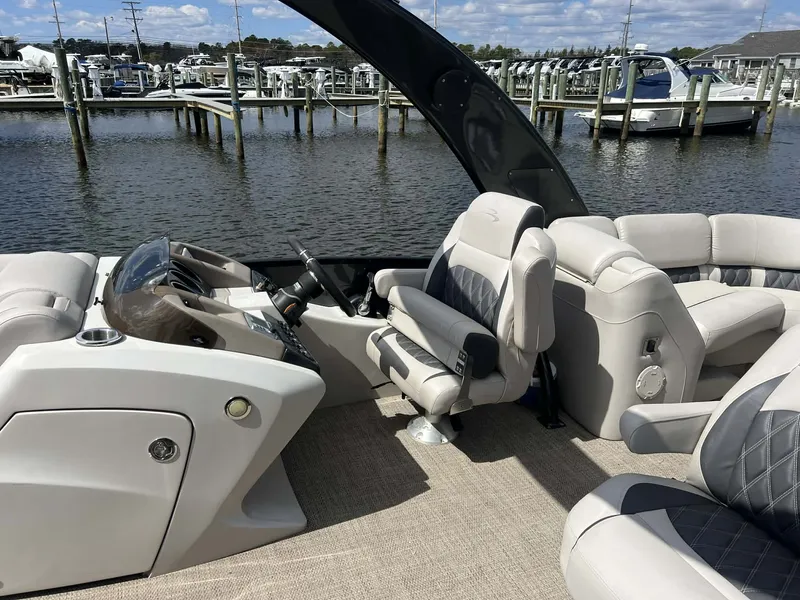 Slide: The Image of Bennington QX 2018 - 25