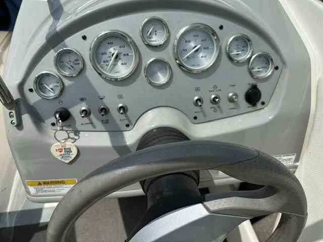 Slide: The Image of Bayliner 195 BR 2012 - 3