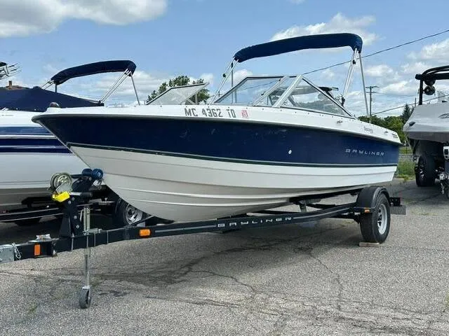 The Image of Bayliner 195 BR 2012 - 0