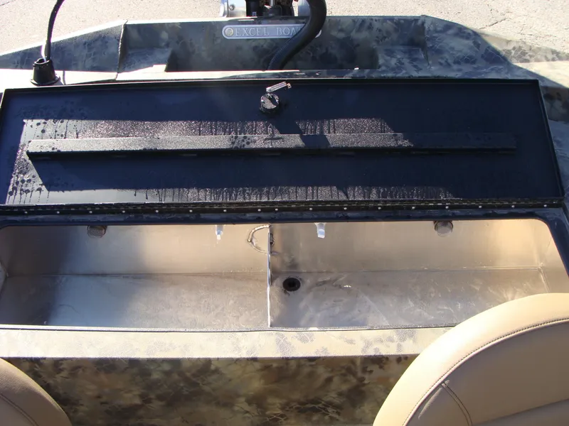 Slide: The Image of Excel 21 Cat Pro 2023 - 10