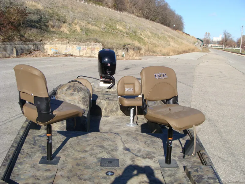 Slide: The Image of Excel 21 Cat Pro 2023 - 3