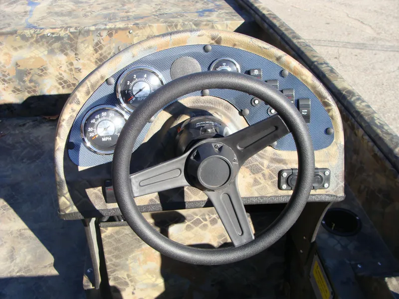 Slide: The Image of Excel 21 Cat Pro 2023 - 8