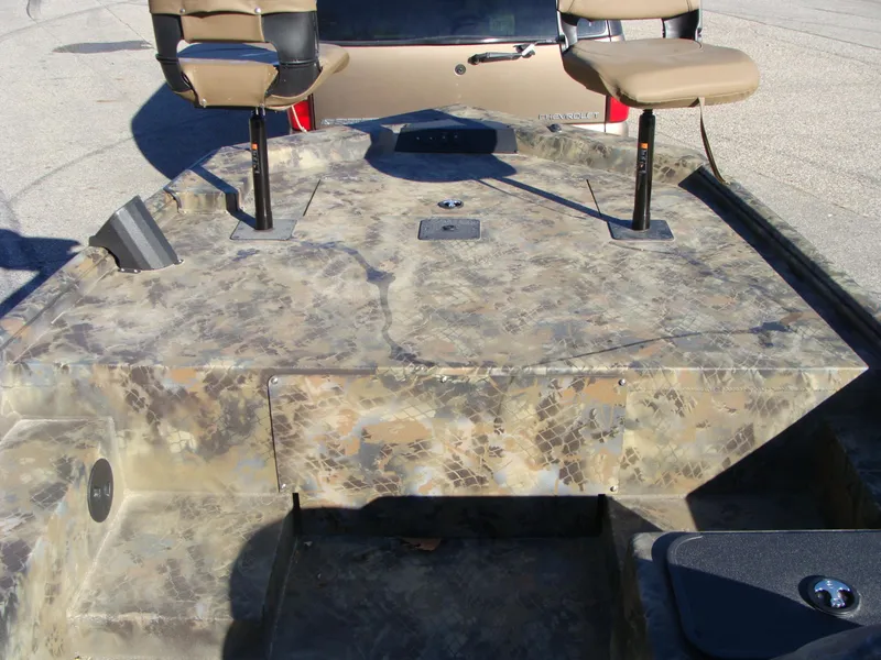 Slide: The Image of Excel 21 Cat Pro 2023 - 9