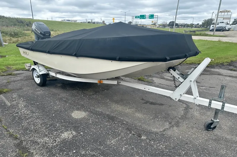 Slide: The Image of Boston Whaler 13 SPORT 1992 - 8