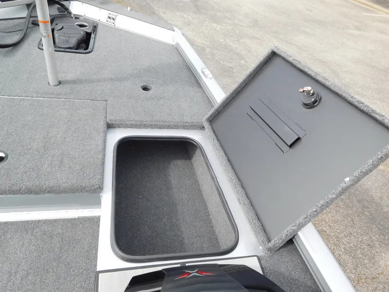 Slide: The Image of Vexus DEFENDER 189 2026 - 6