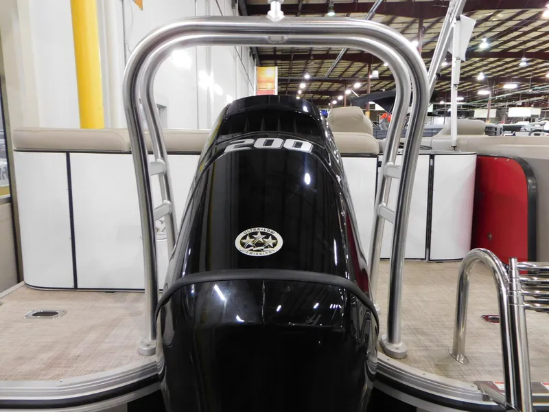 Slide: The Image of 2023 Silver Wave 2410 SW5 L boat with 200 HP engine in showroom. - 12