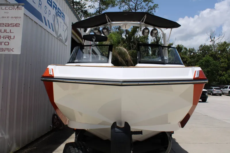 Slide: The Image of Nautique G23 2022 - 2