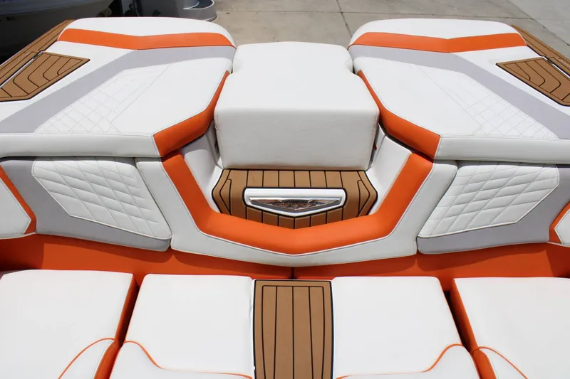 Slide: The Image of Nautique G23 2022 - 22