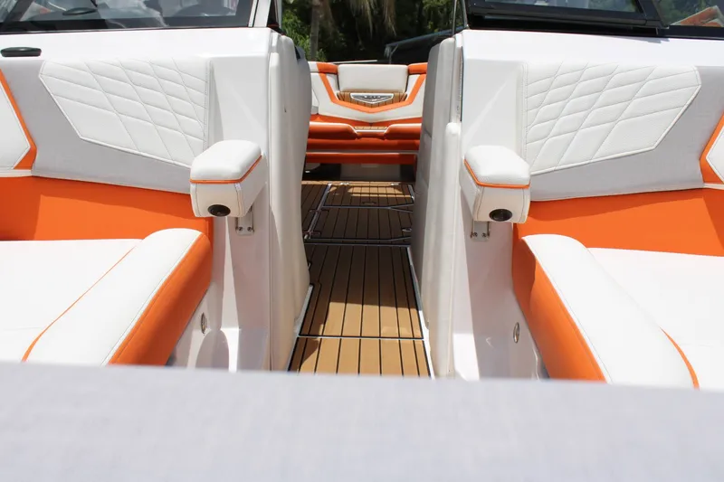 Slide: The Image of Nautique G23 2022 - 5