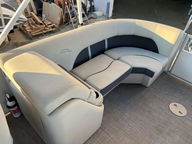 Slide: The Image of 2019 Bennington 22 SSRX boat interior seating area. - 11