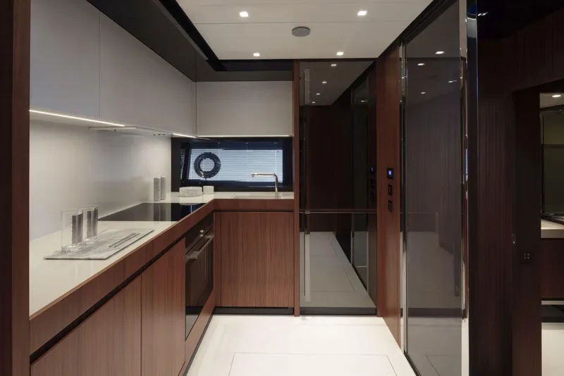 Slide: The Image of Riva 66' Ribelle 2025 - 43