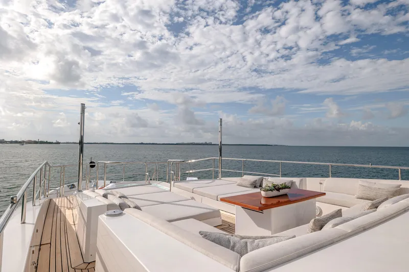 Slide: The Image of Luxurious deck of 2012 Benetti Classic Supreme 132 yacht with ocean view. - 40