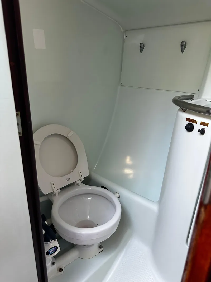 Slide: The Image of Aft head - 19