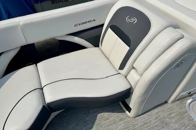 Slide: The Image of 2022 Barletta Corsa 21QC boat seat with elegant white and gray upholstery. - 19