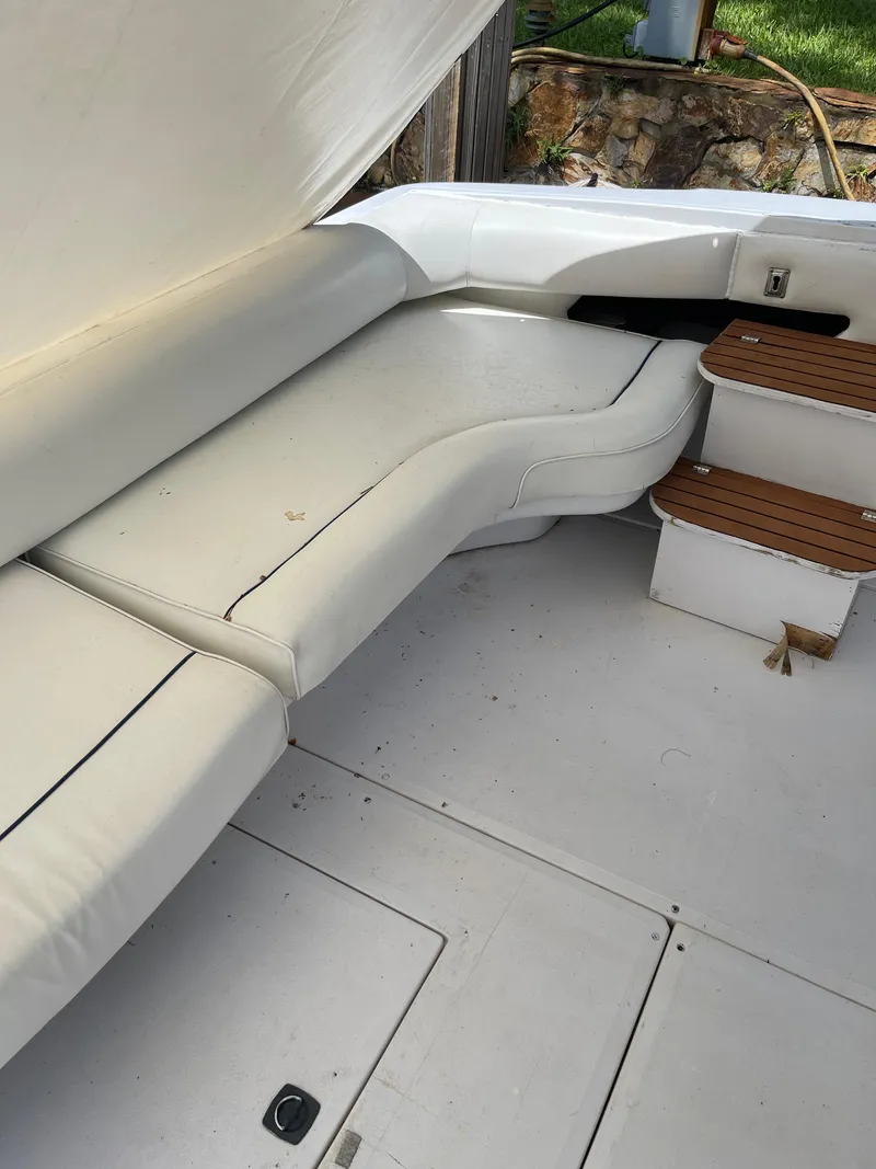Slide: The Image of 50 Sea Ray Sundancer - 13