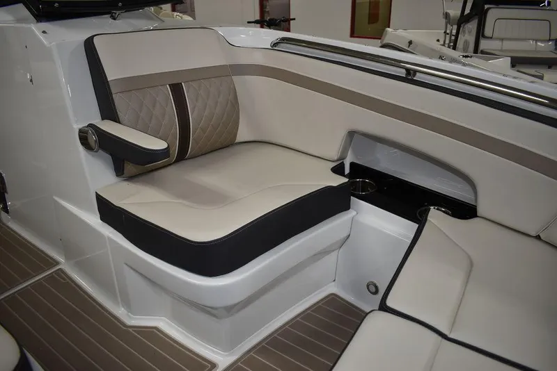 Slide: The Image of Monterey M6 2023 - 68