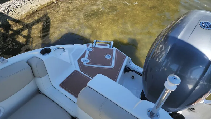 Slide: The Image of NauticStar 243DC Sport Deck 2017 - 61