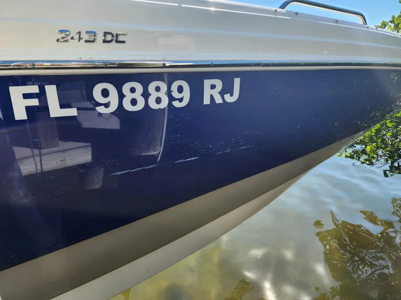 Slide: The Image of NauticStar 243DC Sport Deck 2017 - 63