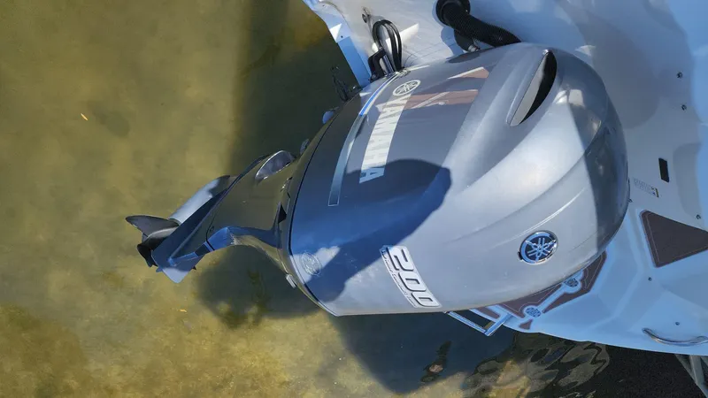 Slide: The Image of NauticStar 243DC Sport Deck 2017 - 67