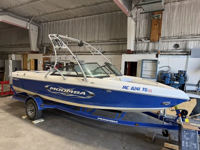 Slide: The Image of Moomba OUTBACK V 2010 - 14