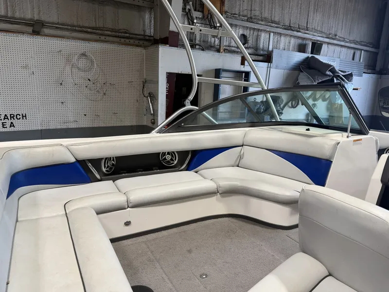 Slide: The Image of Moomba OUTBACK V 2010 - 15