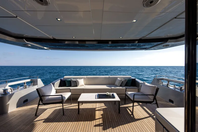 Slide: The Image of Riva 102' Corsaro Super 2028 - 18