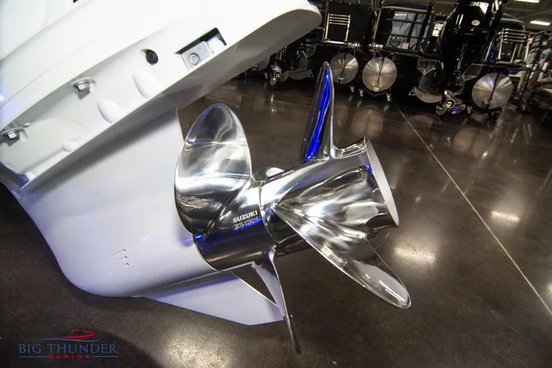 Slide: The Image of Close-up of 2022 Manitou 25 Oasis SR SHP boat propeller. - 5
