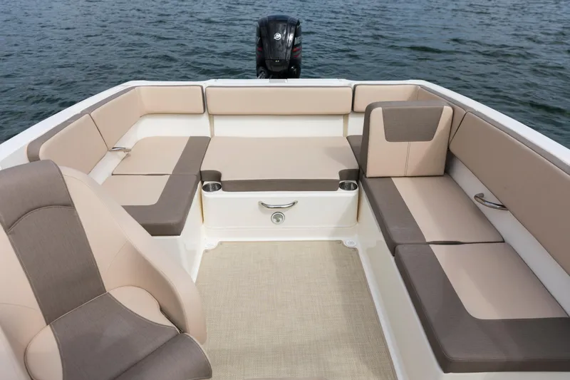 Slide: The Image of Bayliner VR4 OB 2023 - 68