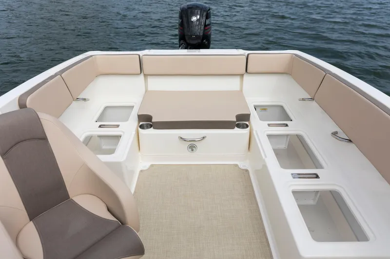 Slide: The Image of Bayliner VR4 OB 2023 - 73