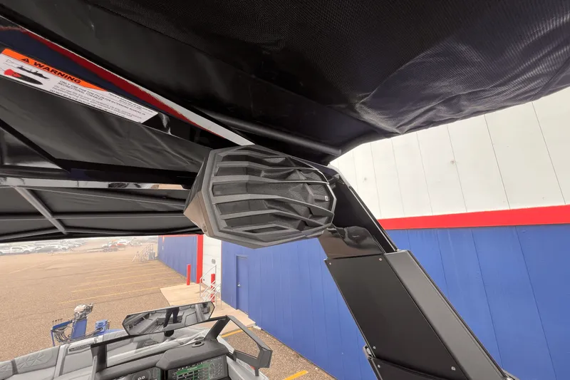 Slide: The Image of Nautique 25PARAGON 2026 - 14