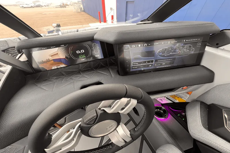 Slide: The Image of Nautique 25PARAGON 2026 - 30