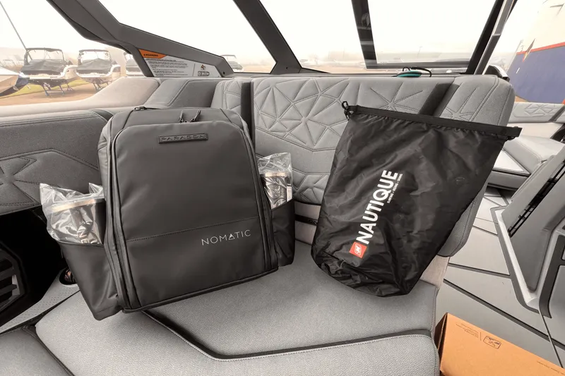 Slide: The Image of Nautique 25PARAGON 2026 - 35