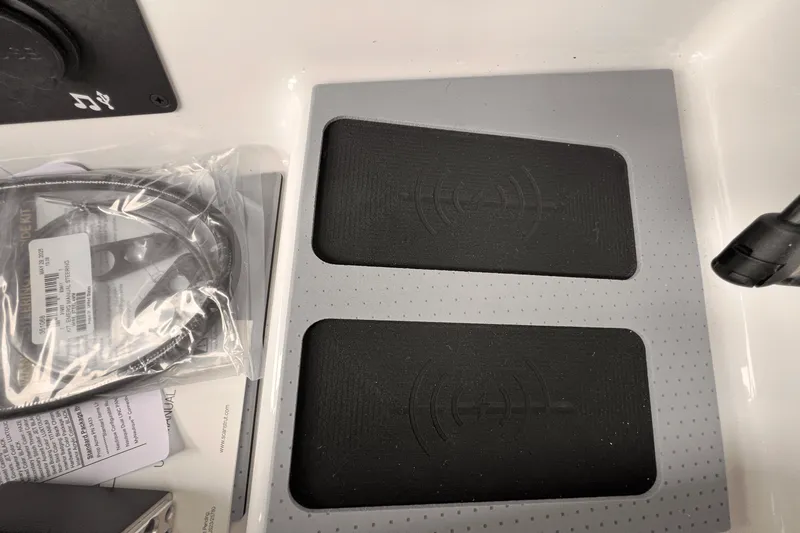 Slide: The Image of Nautique 25PARAGON 2026 - 43