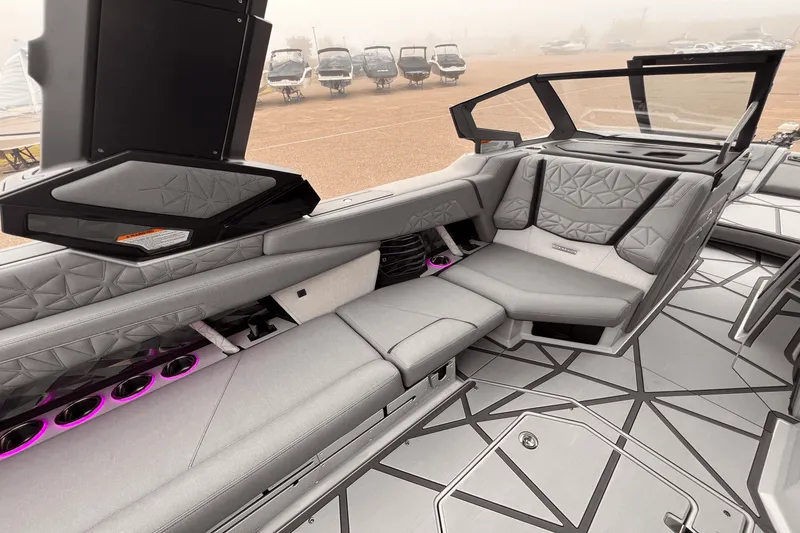 Slide: The Image of Nautique G25 Paragon 2026 - 19