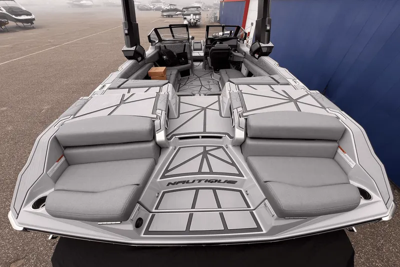 Slide: The Image of Nautique G25 Paragon 2026 - 5