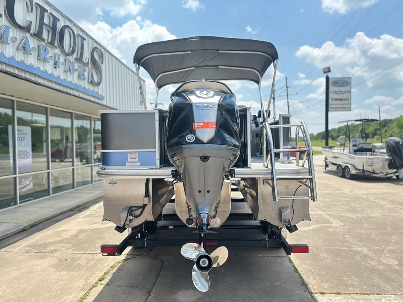 Slide: The Image of G3 V322FC 2021 - 2