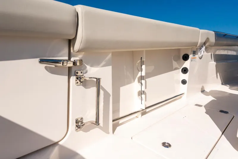 Slide: The Image of Sailfish 312 CC 2024 - 116