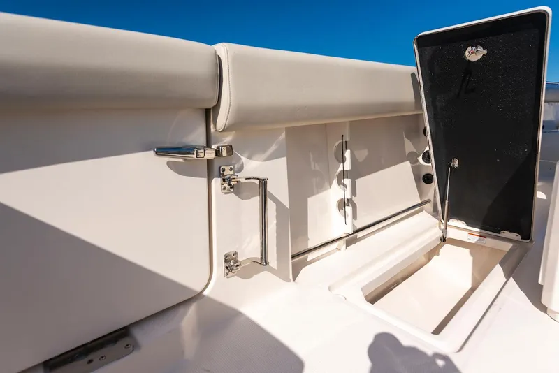 Slide: The Image of Sailfish 312 CC 2024 - 117