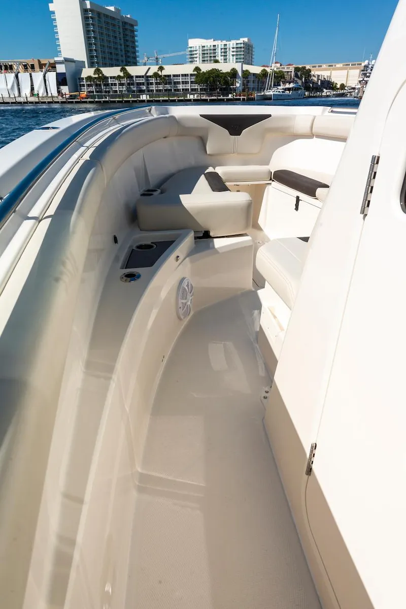 Slide: The Image of Sailfish 312 CC 2024 - 145